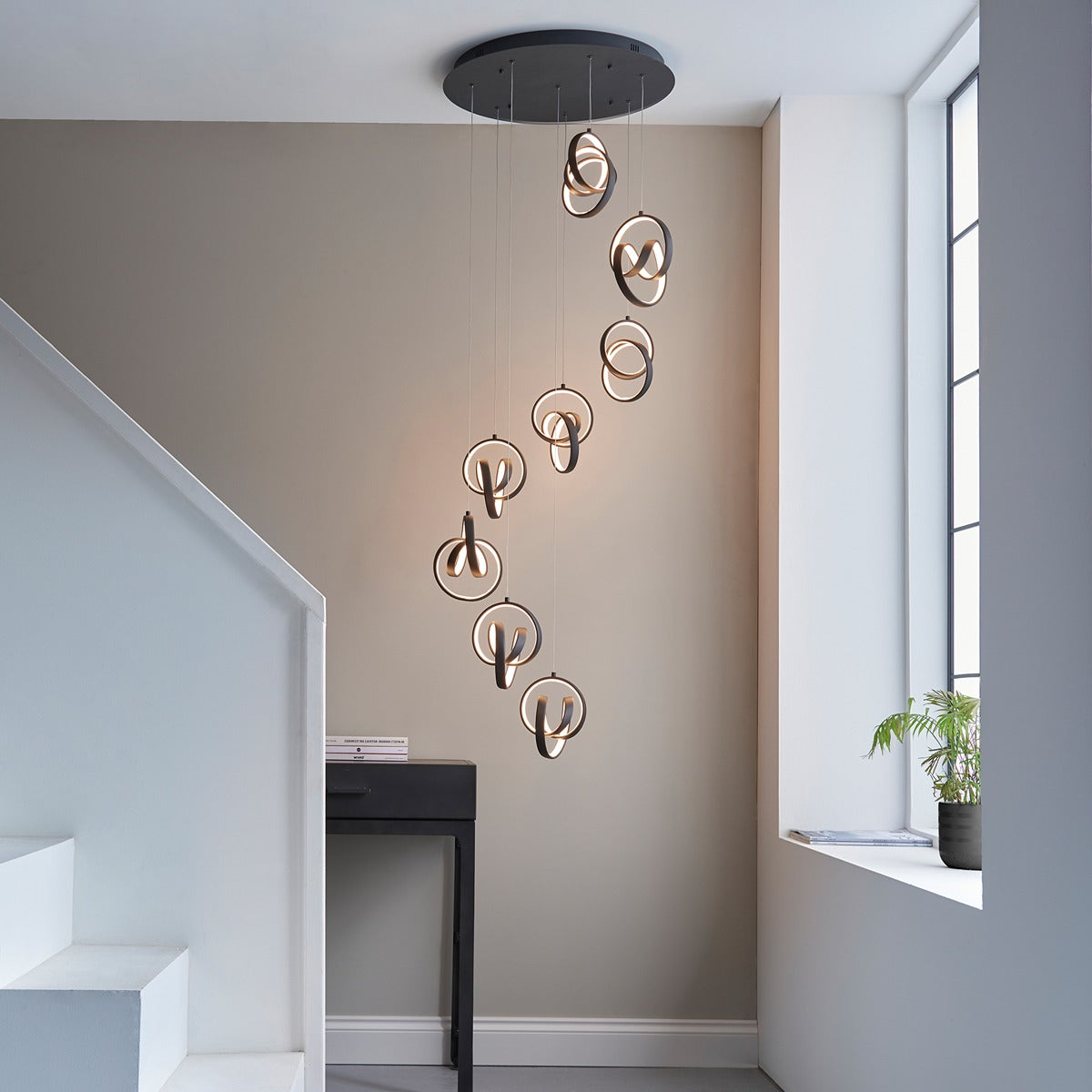 Cosma 8 Pendant Light - Black