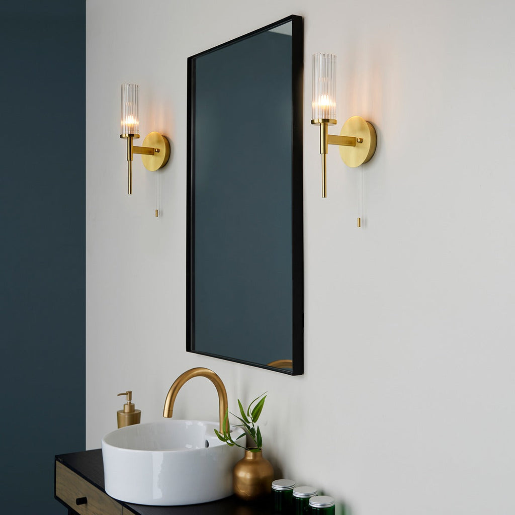 Talo Glass Bathroom Wall Light - Brass