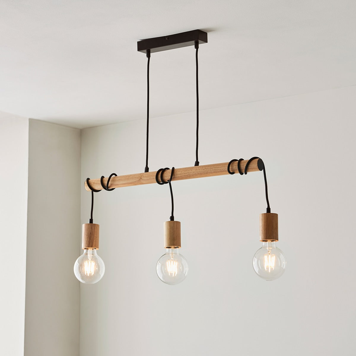 Sven 3 Hanging Pendant Light - Natural