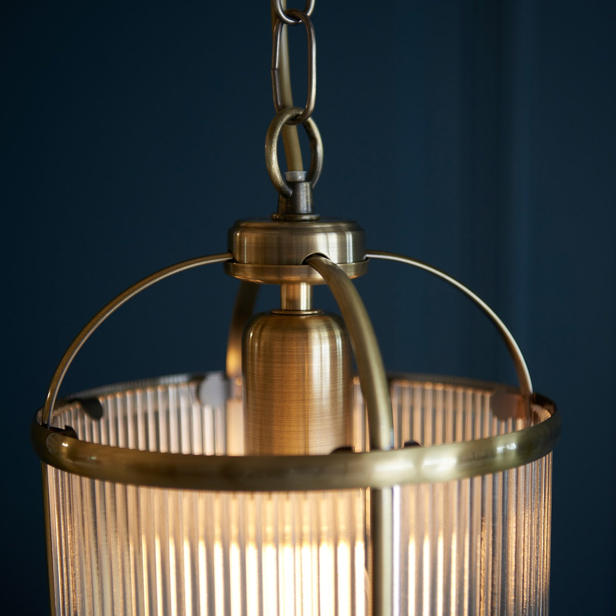 Lambeth 1 Ribbed Pendant Light