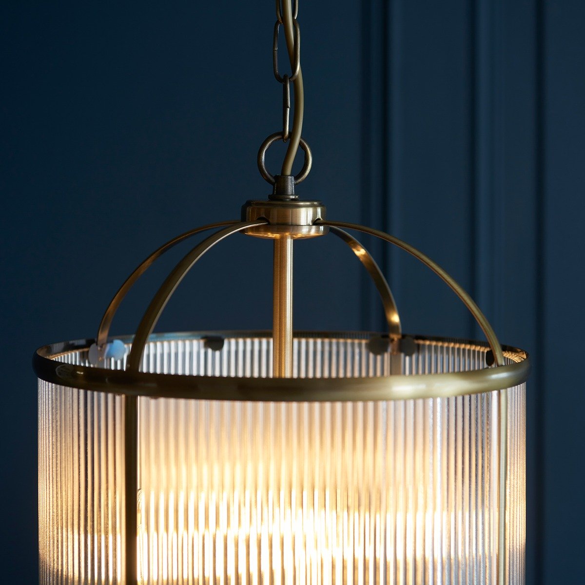 Lambeth 4 Ribbed Pendant Light