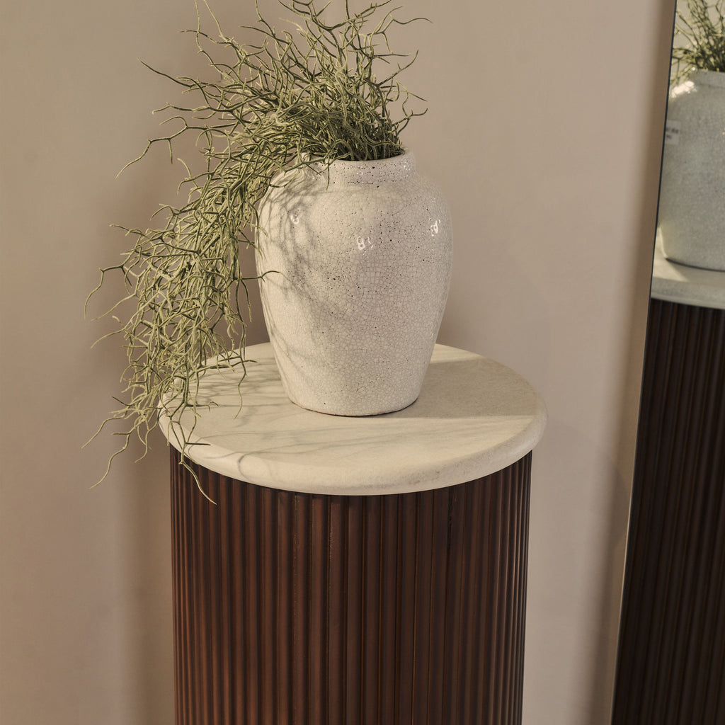 Cove - Dark Wood Ribbed Plinth