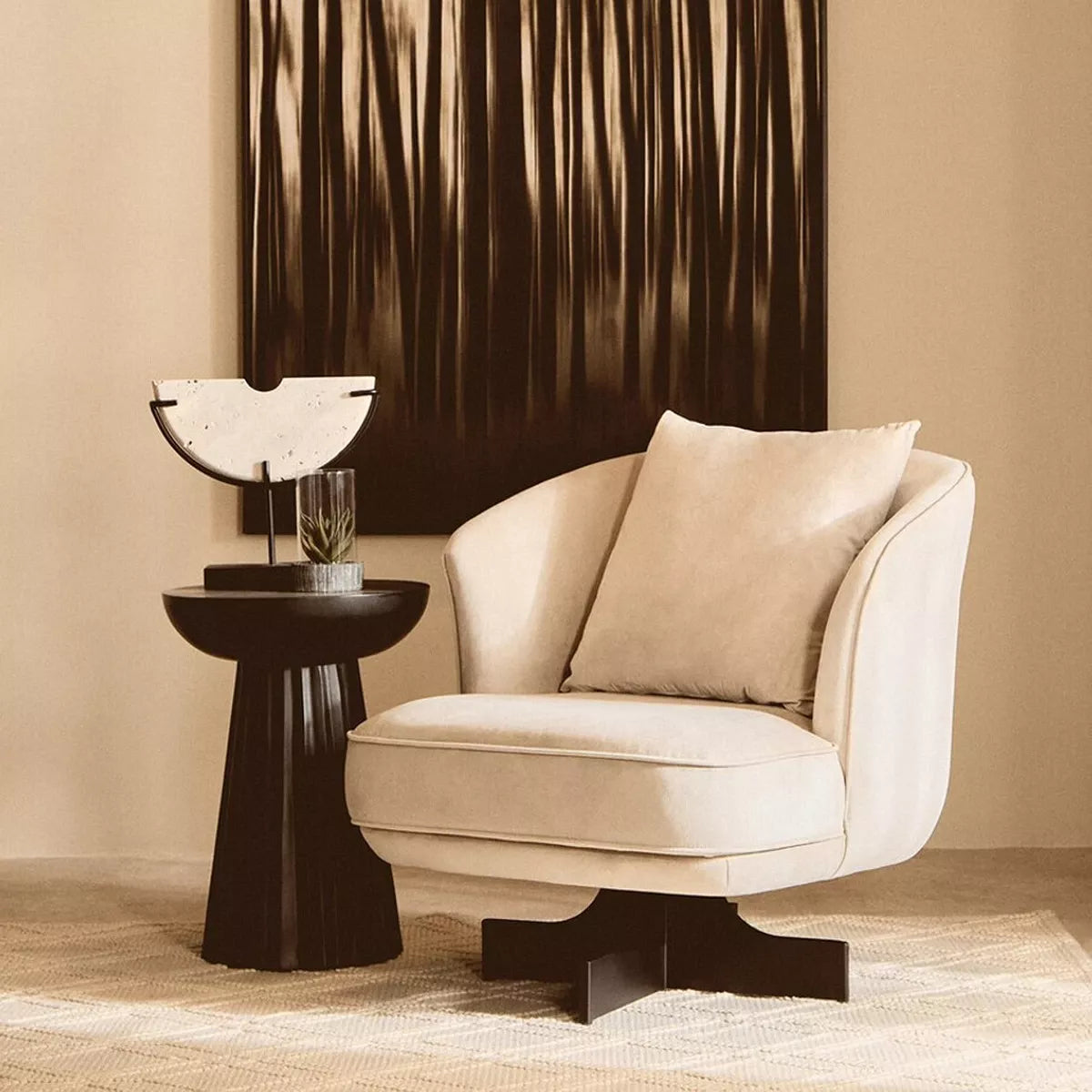 Hale Velvet Swivel Chair - Cream