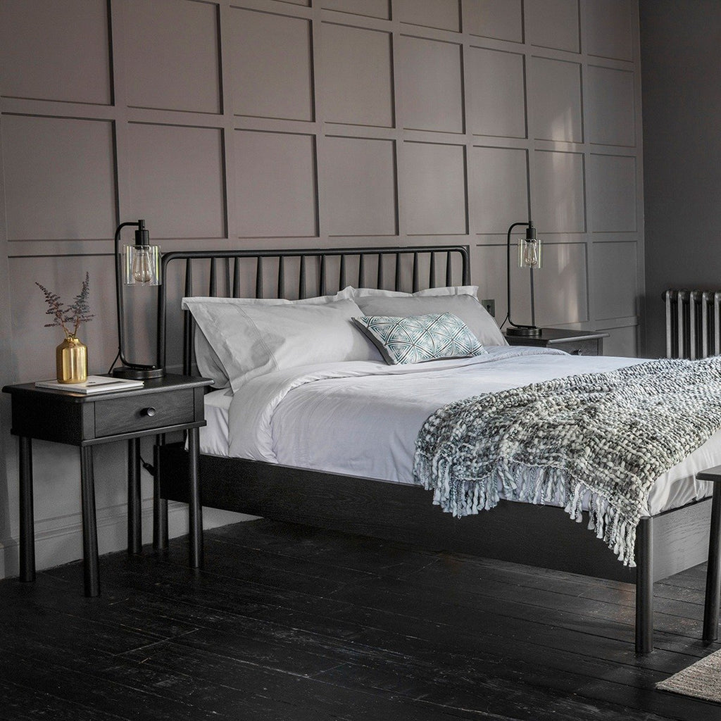 Wycombe Spindle Bed - Black