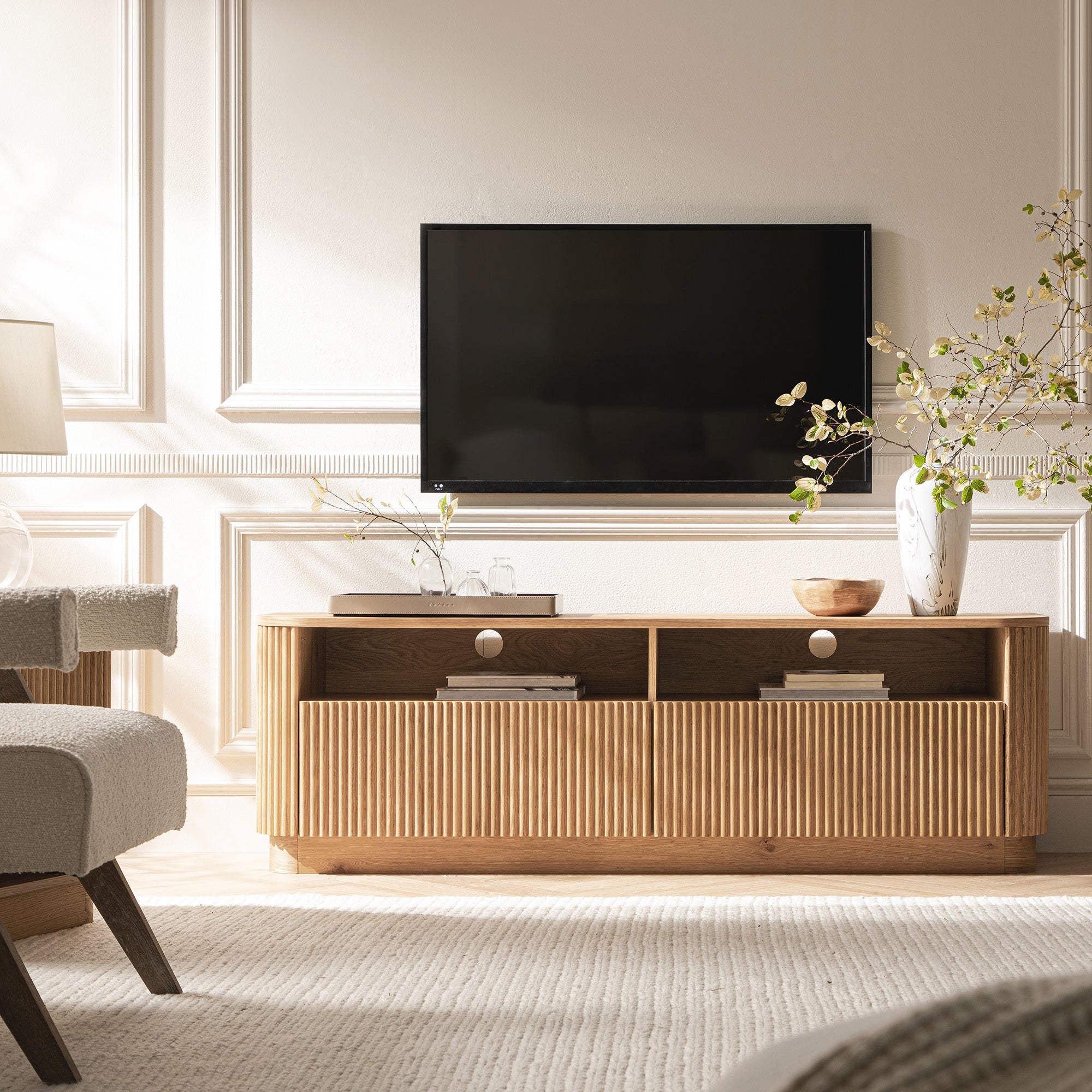 Maru 162cm TV Unit with Drawers, Oak