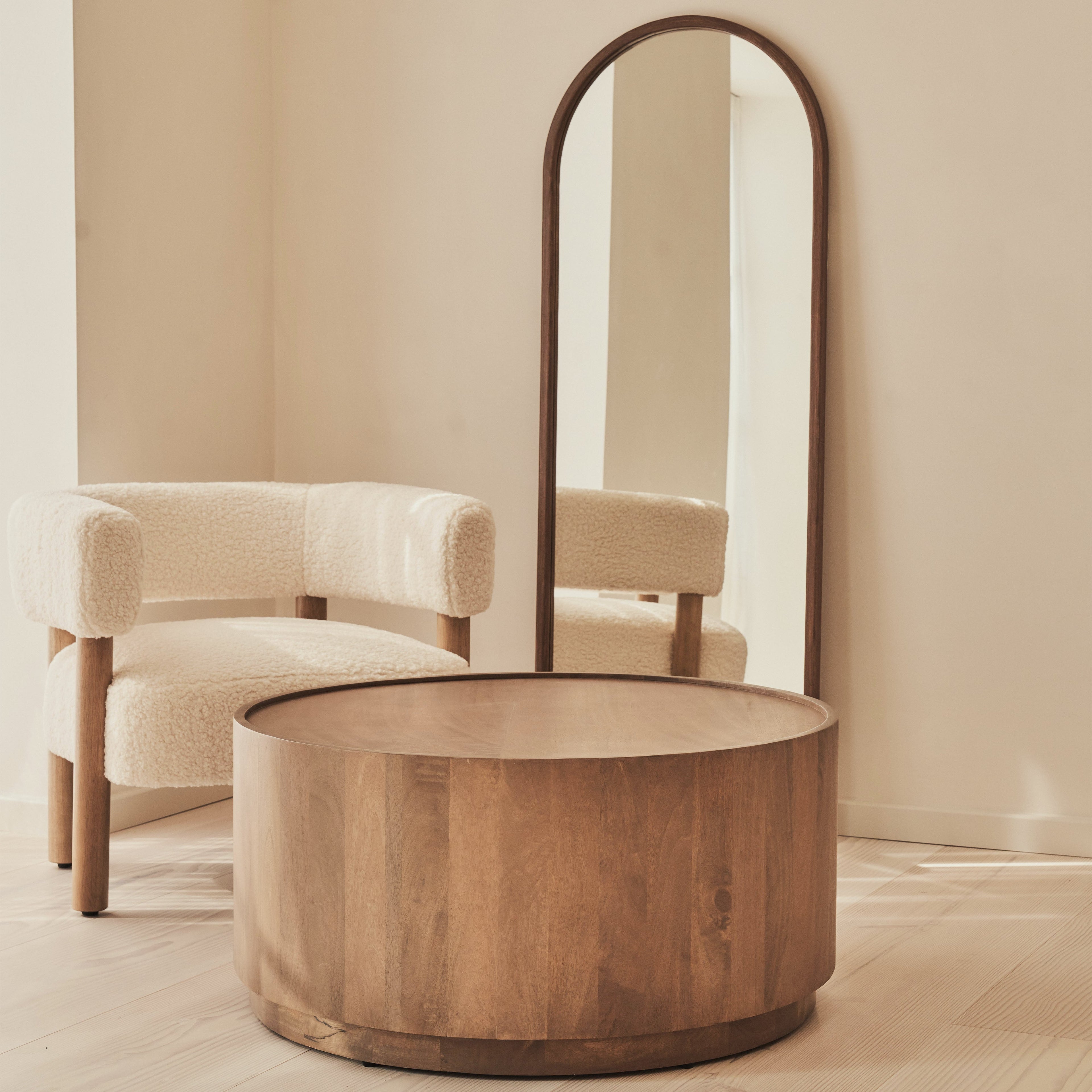 Fairmont - Warm Wood Premium Round Coffee Table