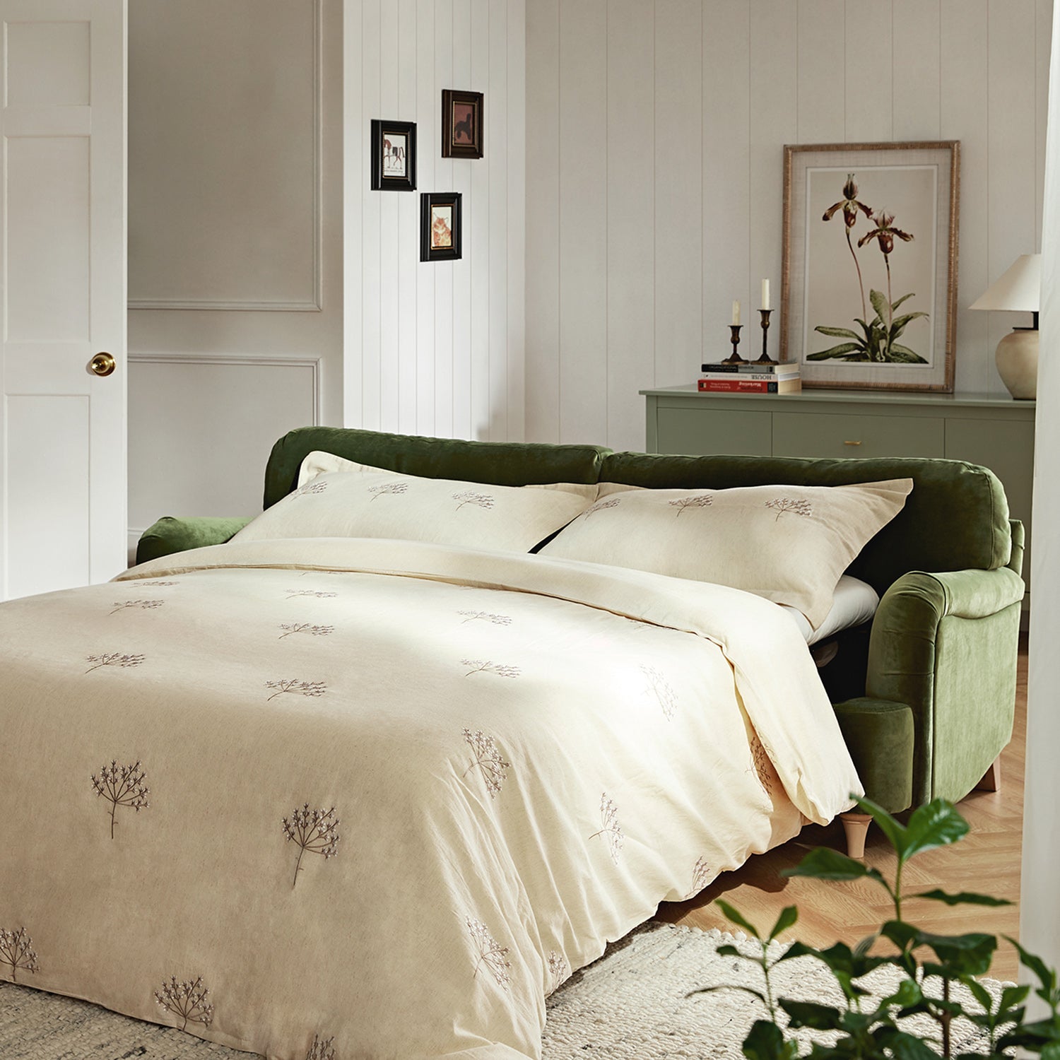 Daphnis Fern Green Velvet Sofa Bed, Large 3-Seater