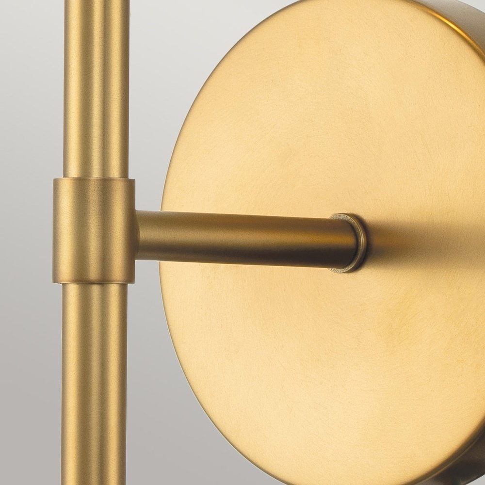 Hinkley Hollis 1 Light Clear Wall Light - Brass