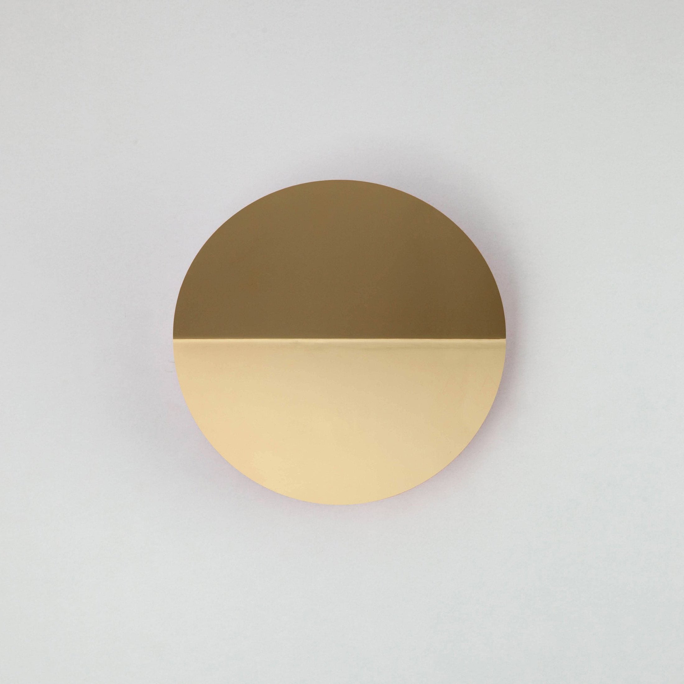 Round Diffused Wall Light - Brass