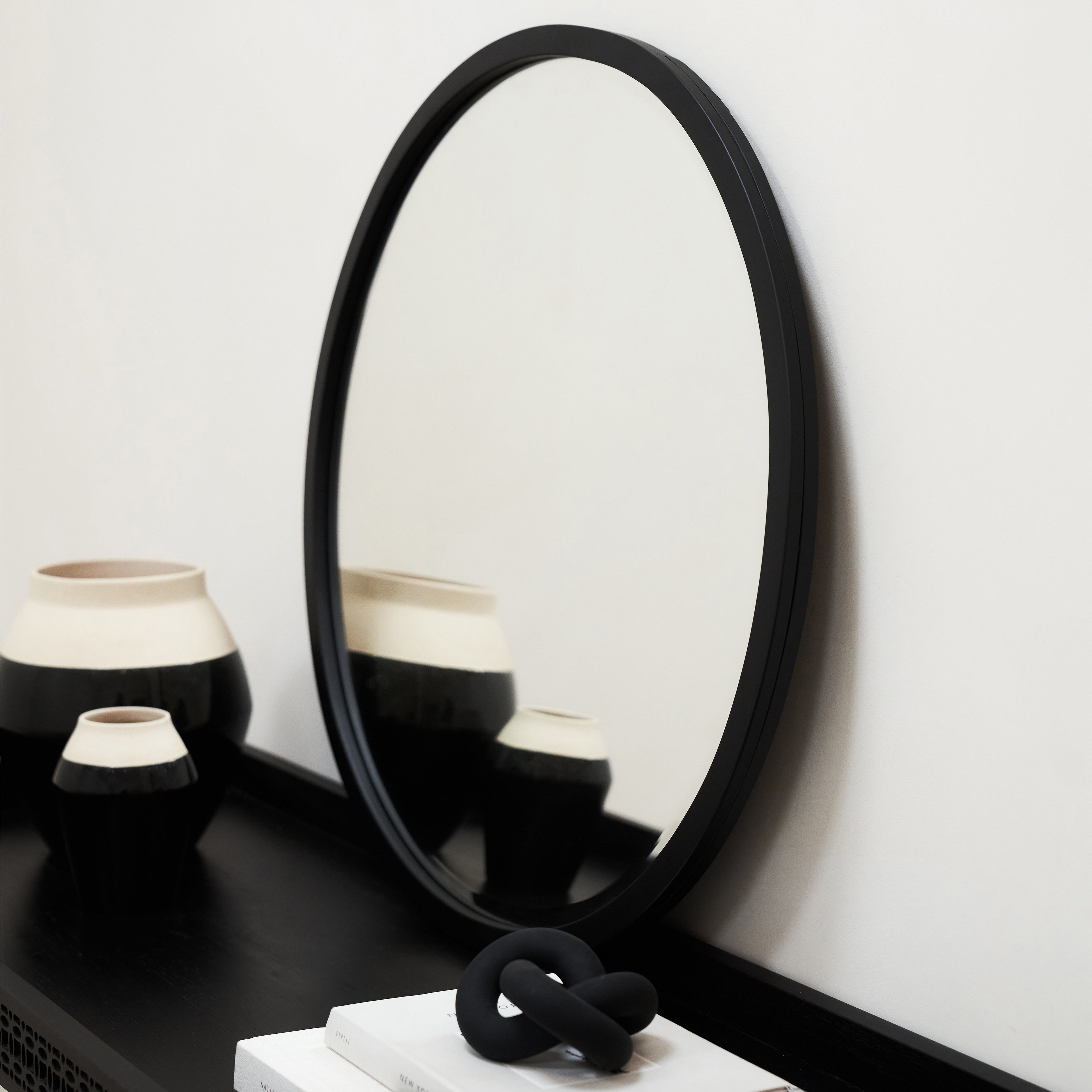 Higgins - Black Metal Modern Round Wall Mirror 40cm x 40cm