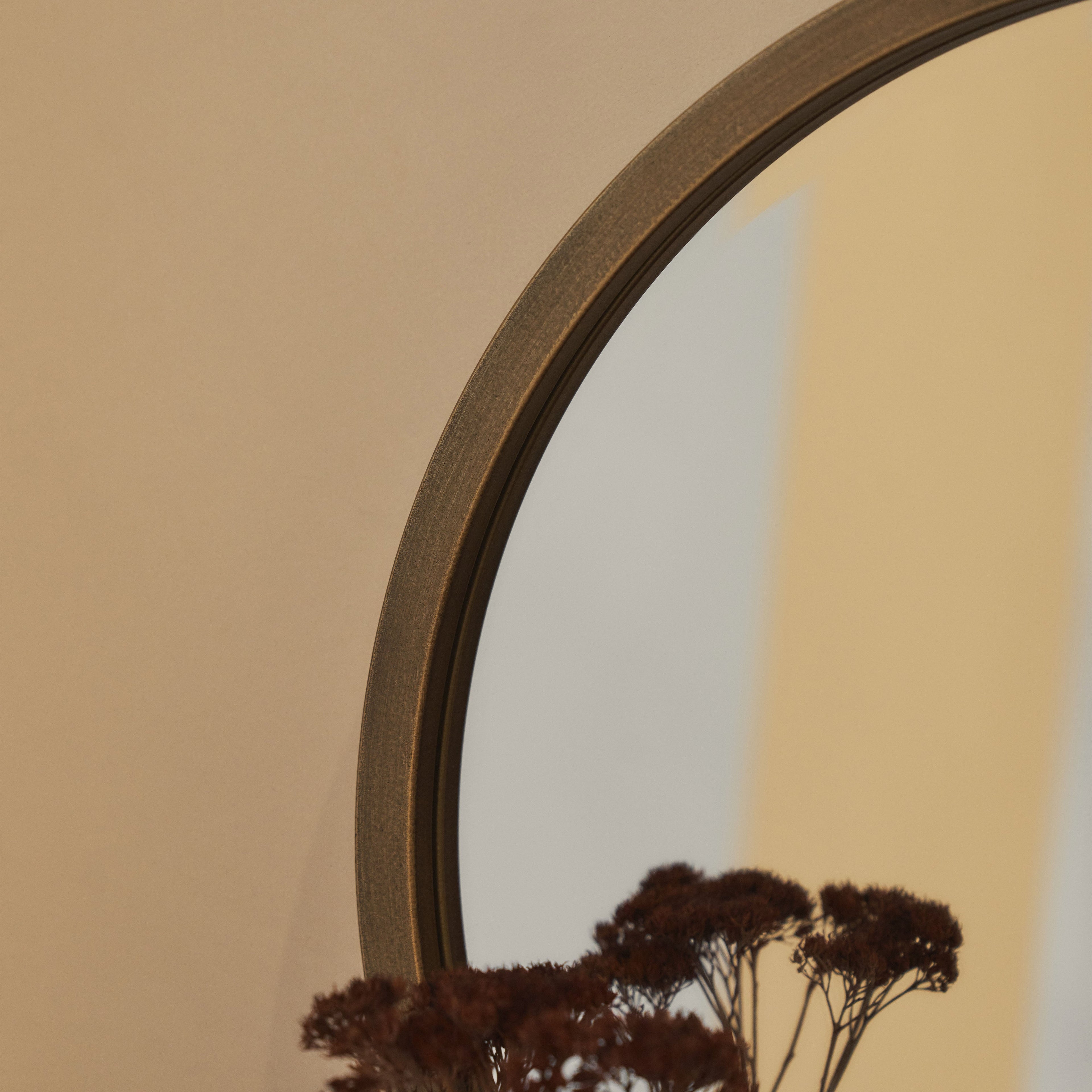 Higgins - Gold Metal Modern Round Wall Mirror 40cm x 40cm