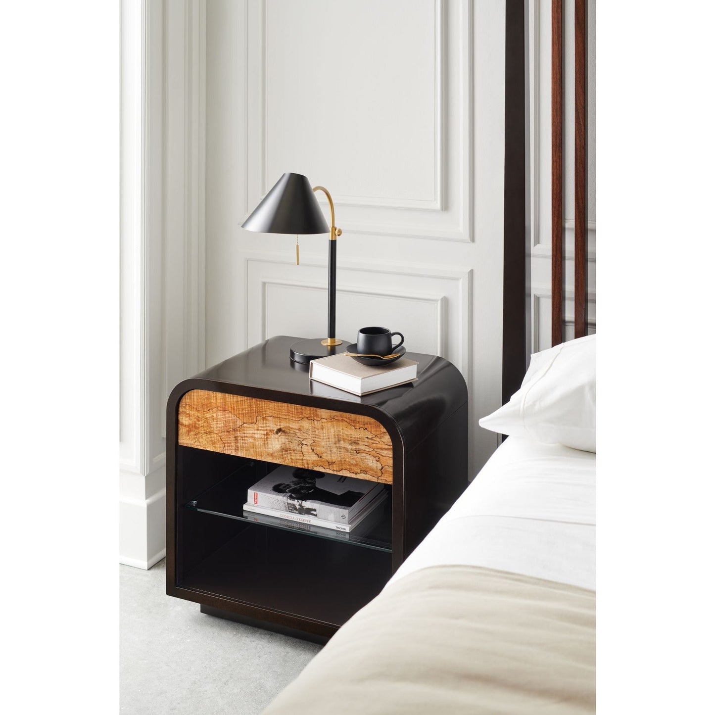 Classic Excess Knot Bedside Table