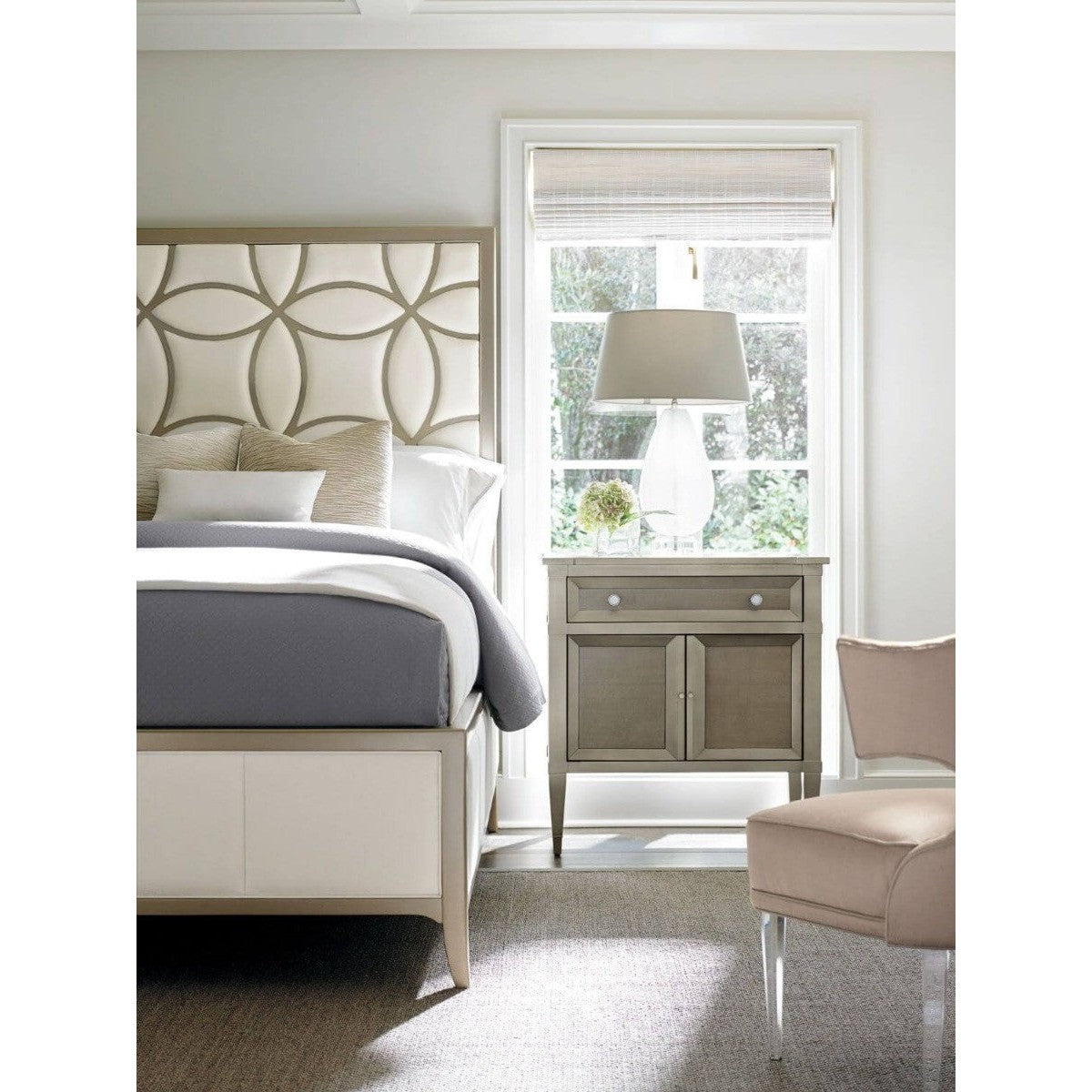 Classic Buona Notte Bedside Table